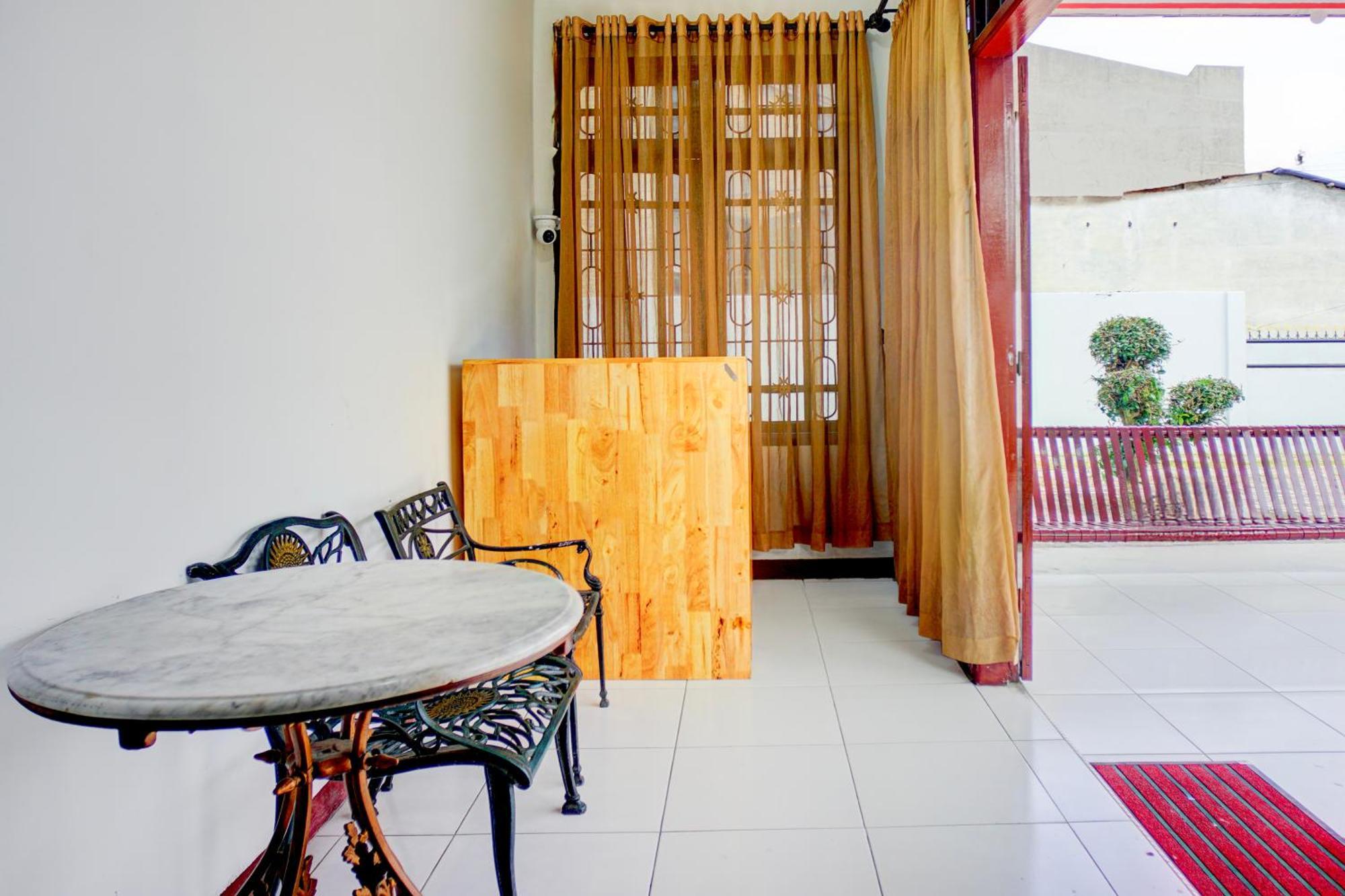 Hotel O Krakatau Near Universitas Muhammadiya Sumatra Utara Umsu Μεντάν Εξωτερικό φωτογραφία